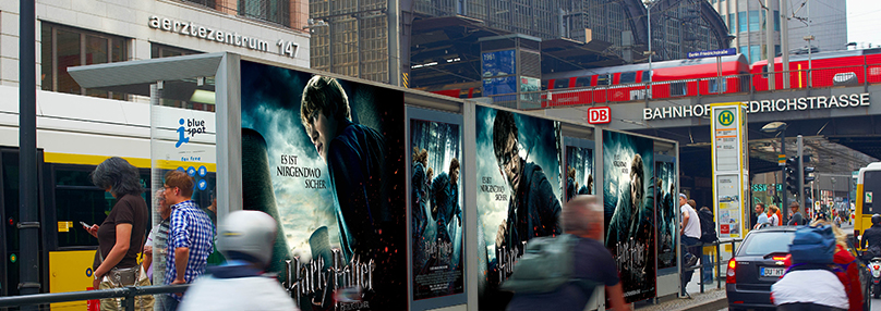 Mockup eines Harry Potter Posters in der Friedrichstrasse Berlin
